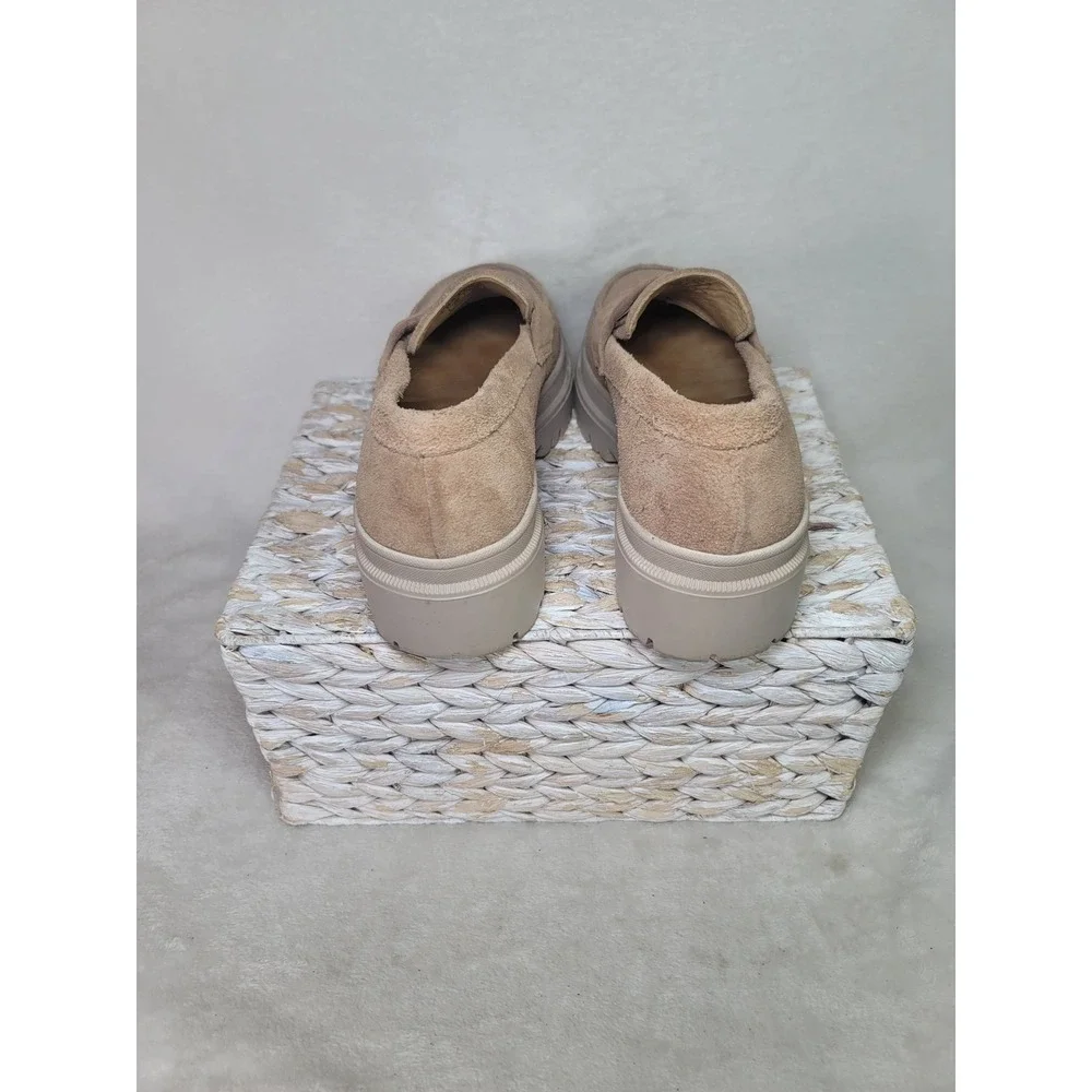 Patina Dark Acadamia Suede Platform Penny Loafers Lug Sole Beige Size 9 Capsule